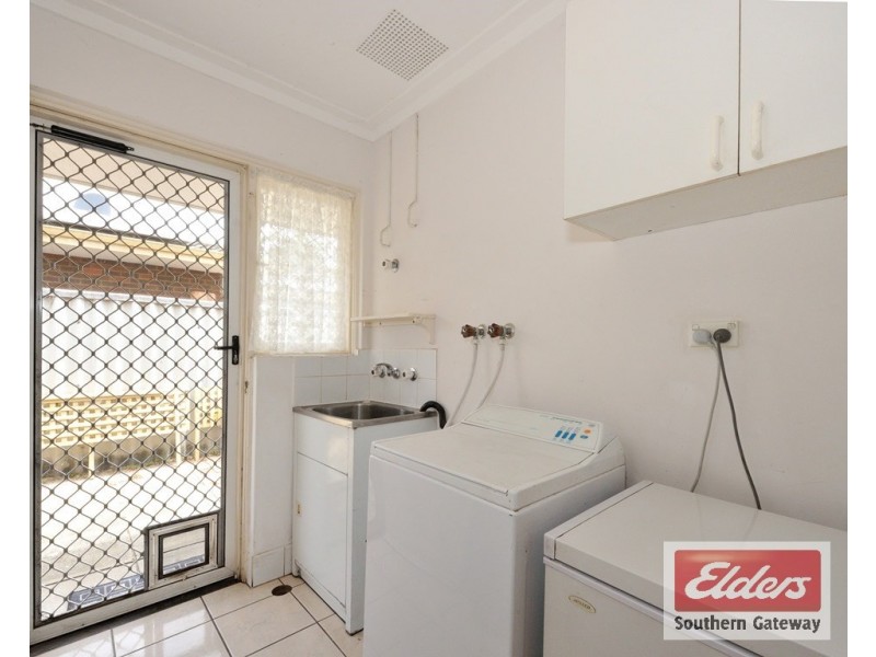 89 Sicklemore Road, Parmelia WA 6167