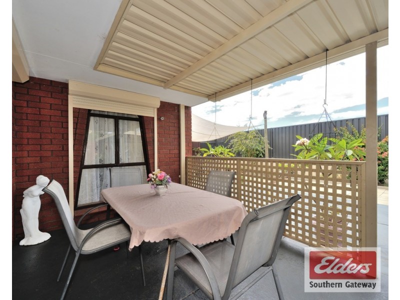 89 Sicklemore Road, Parmelia WA 6167