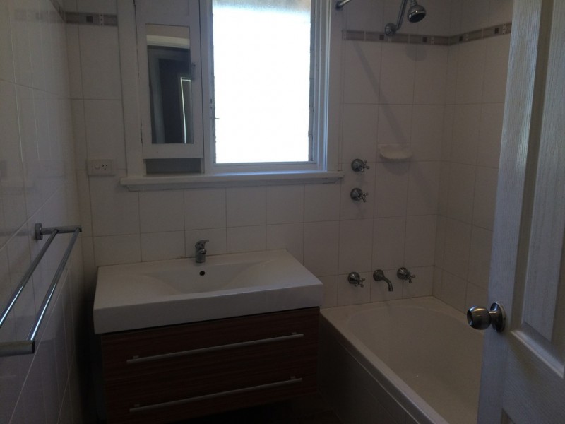 66 PACE ROAD, Medina WA 6167