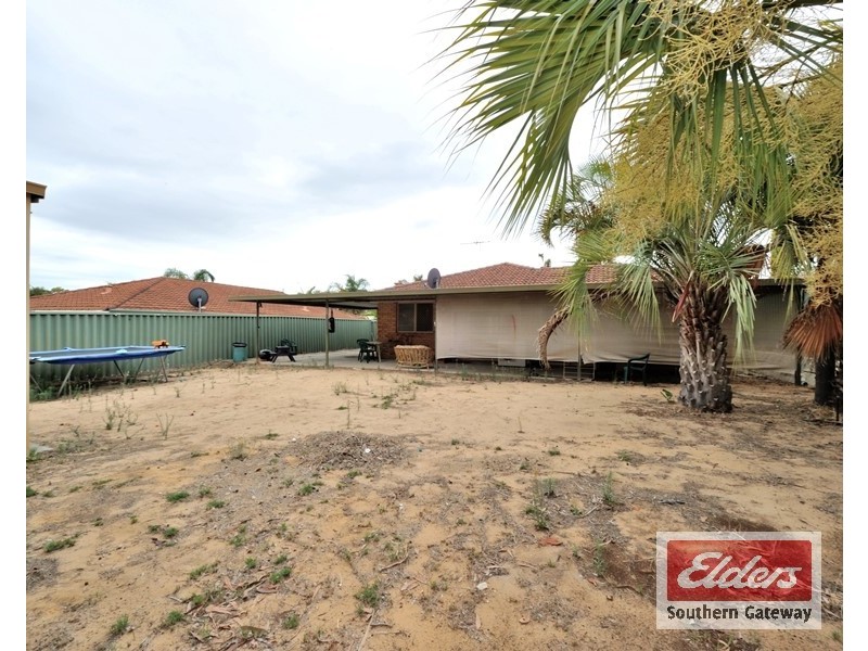 42 Whitebread Way, Leda WA 6170