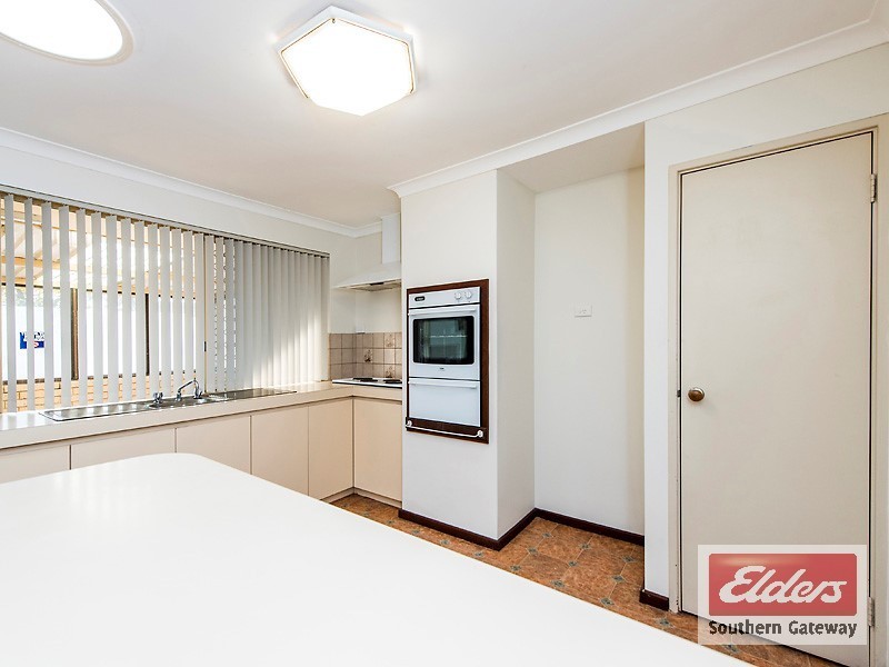 19 Leeuwin Parade, Rockingham WA 6168