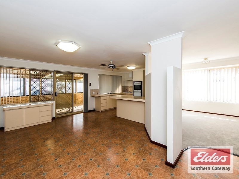 19 Leeuwin Parade, Rockingham WA 6168