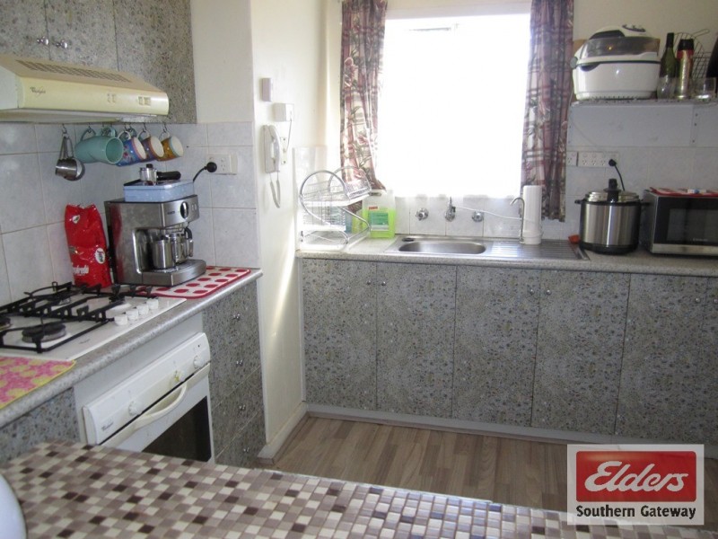 Unit 5, 33 Steward Way, Orelia WA 6167