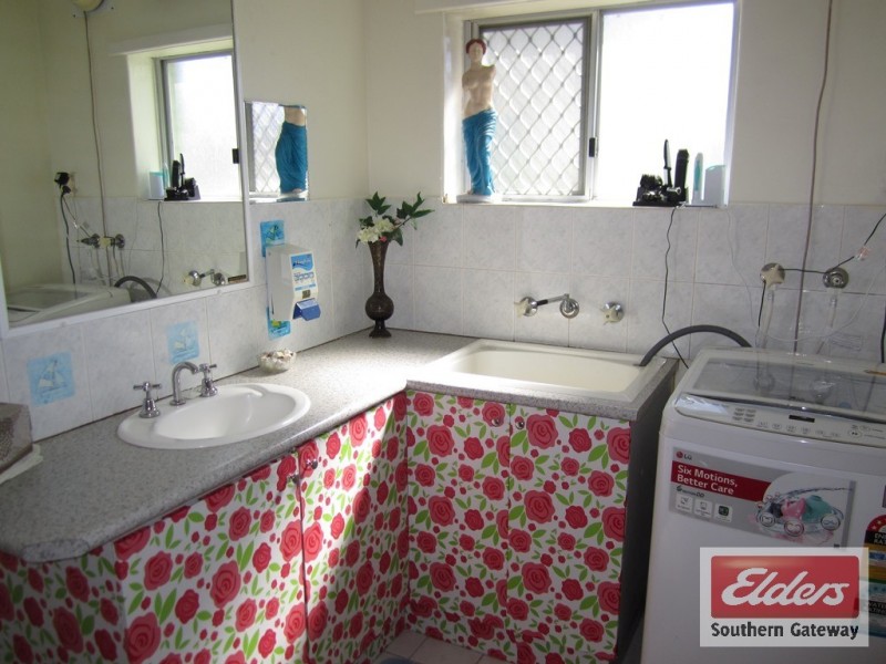 Unit 5, 33 Steward Way, Orelia WA 6167