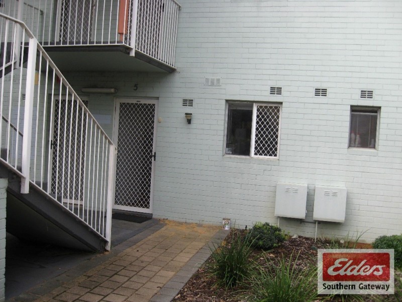 Unit 5, 33 Steward Way, Orelia WA 6167