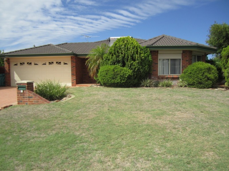 5 CHARENTE CLOSE, Port Kennedy WA 6172