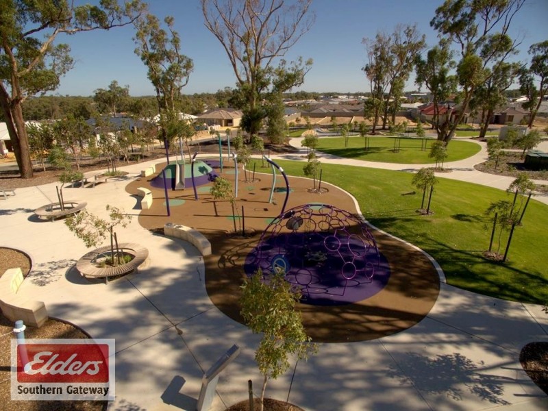 25 Bellingham Parade, Wellard WA 6170