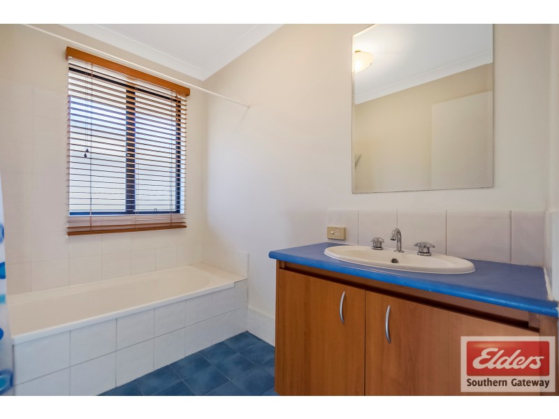 3 Nunney Road, Orelia WA 6167
