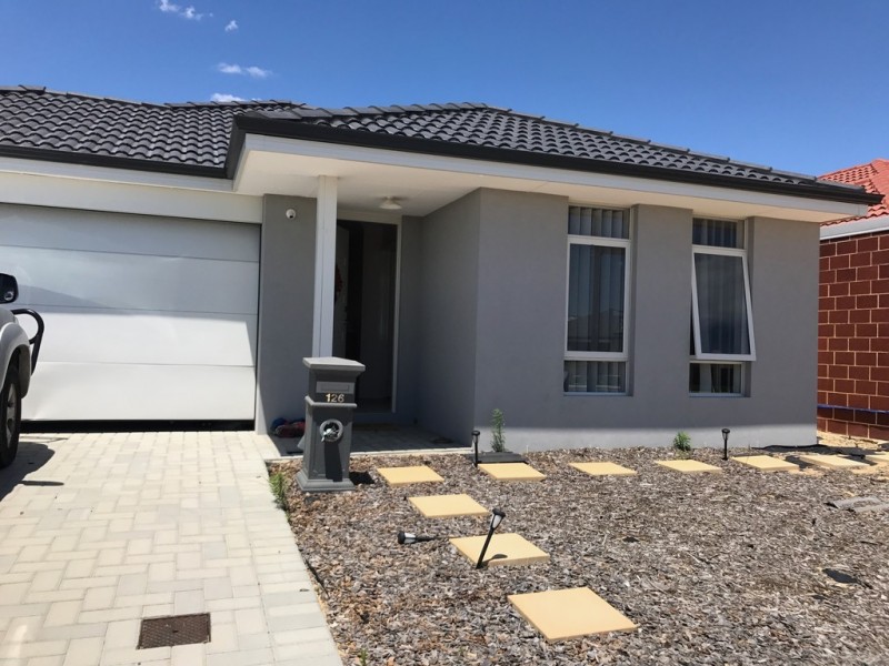126 SAPPHIRE CHASE, Wellard WA 6170