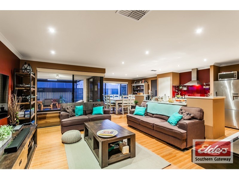 9 Ringwood Loop, Wellard WA 6170