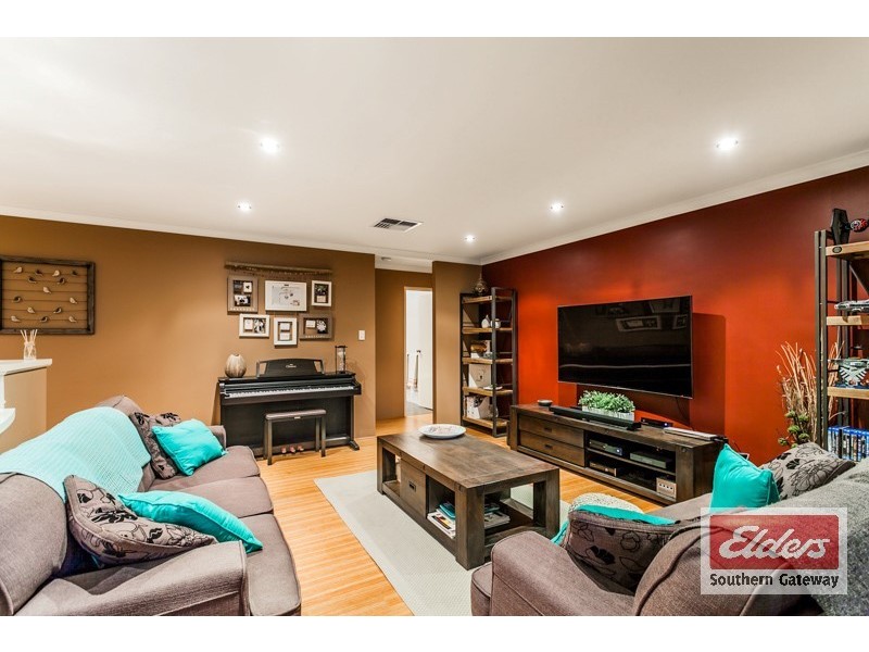 9 Ringwood Loop, Wellard WA 6170