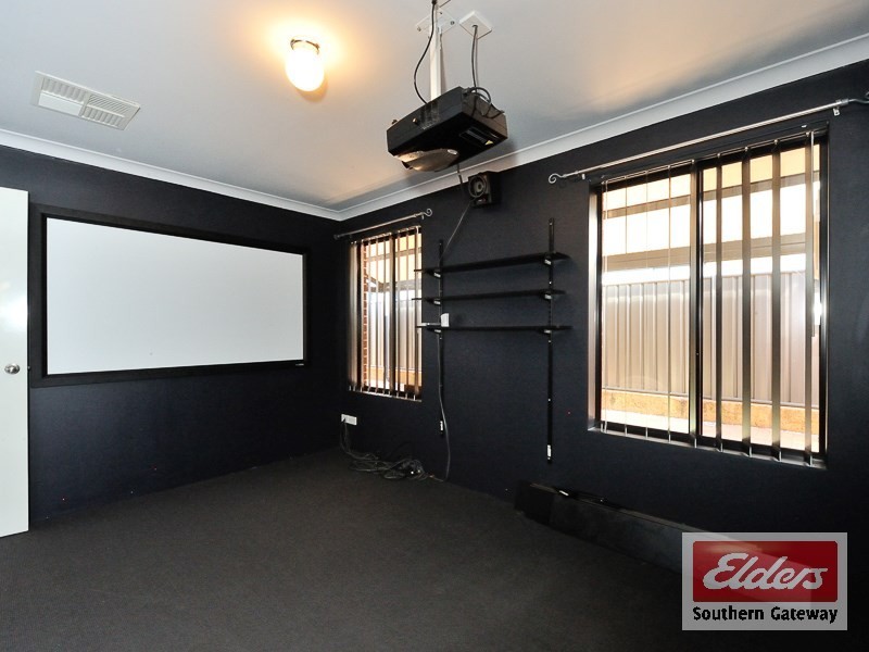 11 Ingarfield Green, Baldivis WA 6171