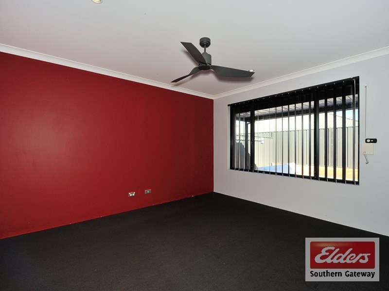 11 Ingarfield Green, Baldivis WA 6171