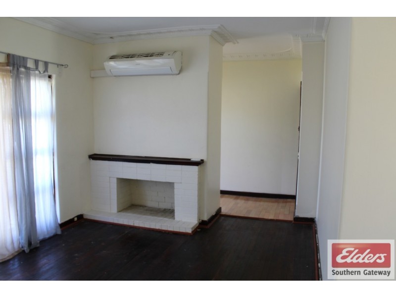 1 Berehaven Avenue, Thornlie WA 6108