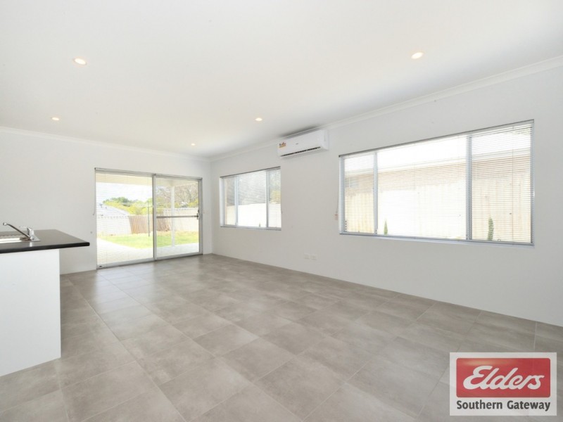 26A Peake Way, Medina WA 6167