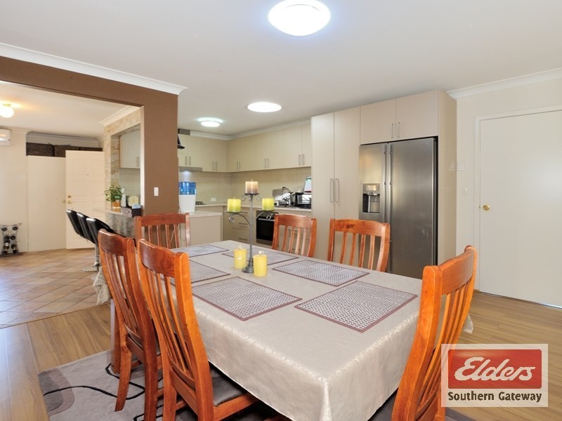 5 Burrows Place, Parmelia WA 6167