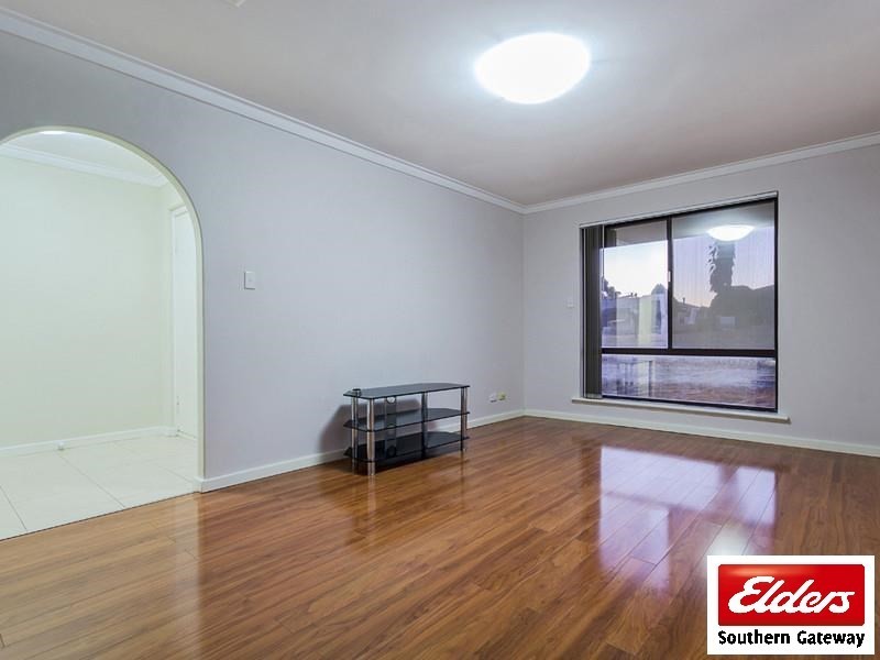 34 Kemmish Avenue, Parmelia WA 6167