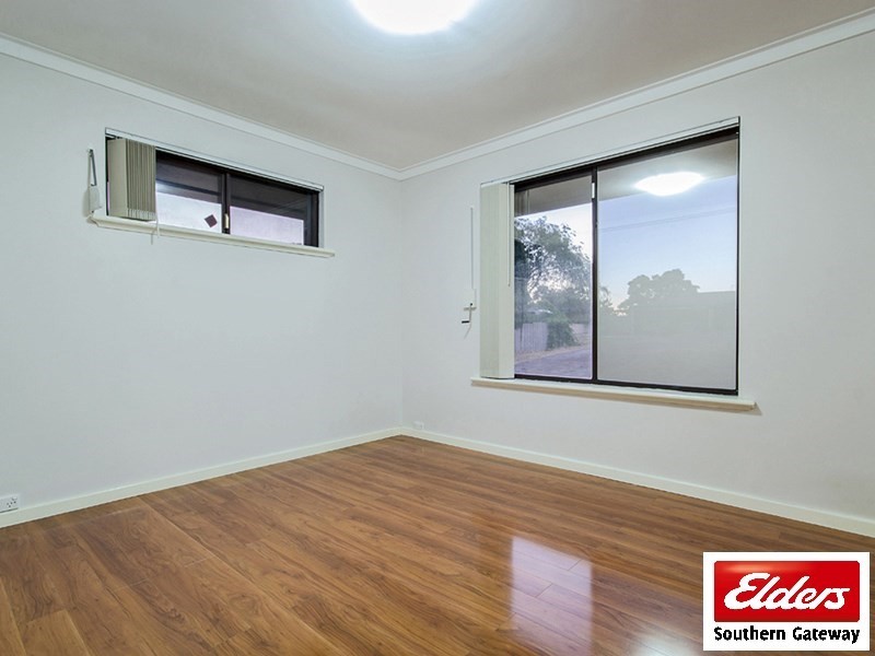 34 Kemmish Avenue, Parmelia WA 6167