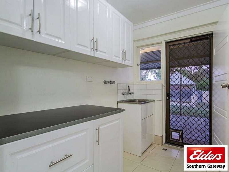 34 Kemmish Avenue, Parmelia WA 6167