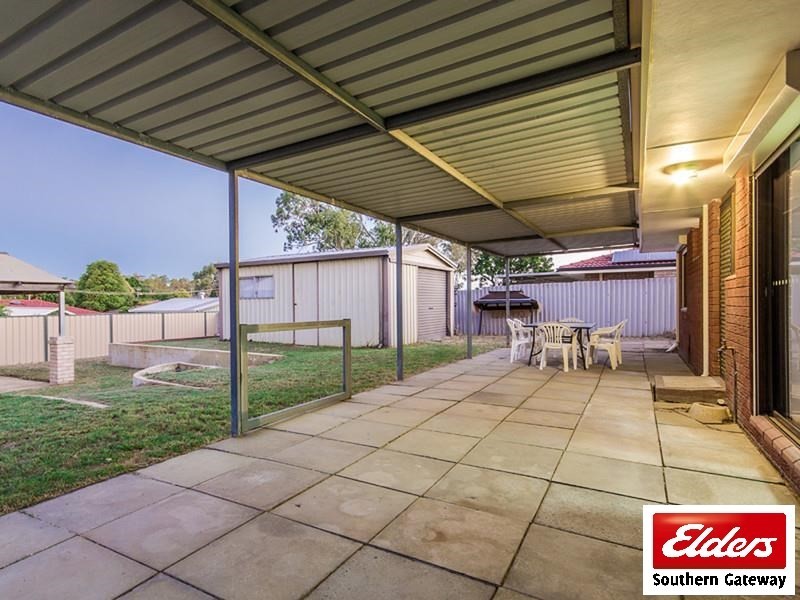 34 Kemmish Avenue, Parmelia WA 6167