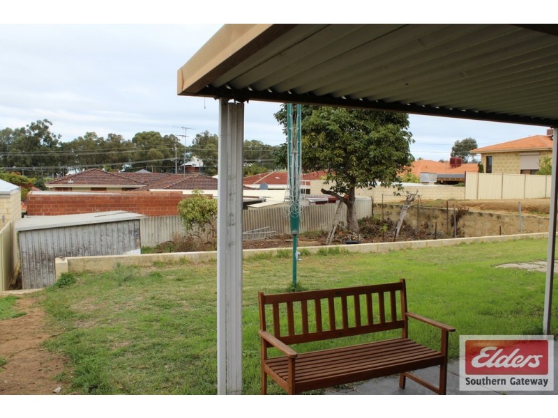 35 Owen Road, Hamilton Hill WA 6163