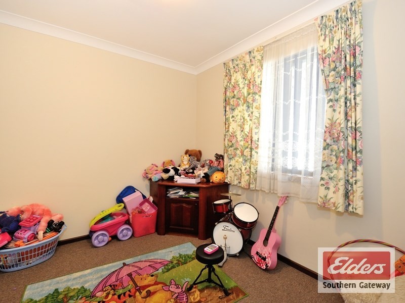 12 WILLMOTT DRIVE, Cooloongup WA 6168
