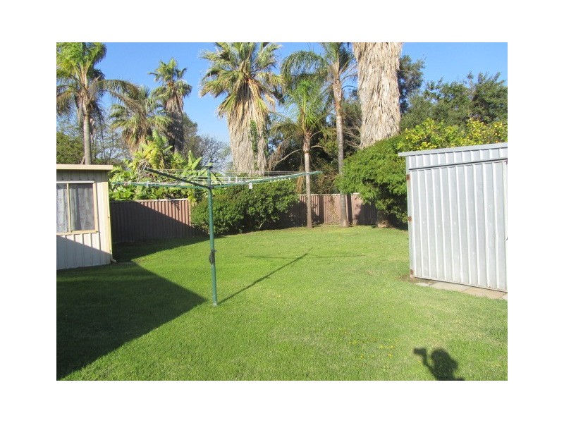 12 WILLMOTT DRIVE, Cooloongup WA 6168