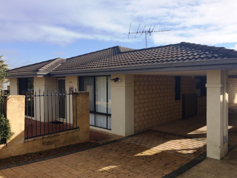 14 MCNAIRN CROSS, Leda WA 6170