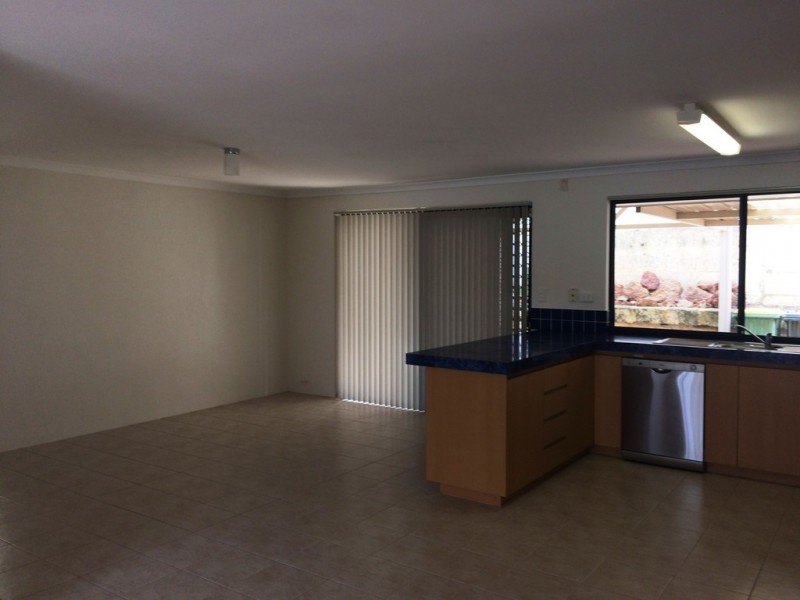 14 MCNAIRN CROSS, Leda WA 6170