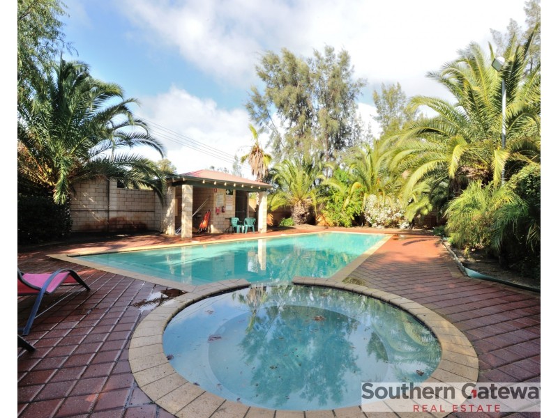 Unit 4, 13 Dowling Place, Orelia WA 6167