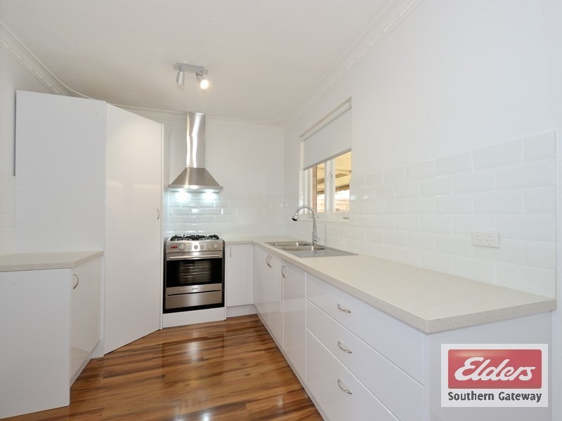 11 Reilly Street, Orelia WA 6167