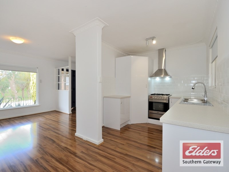 11 Reilly Street, Orelia WA 6167