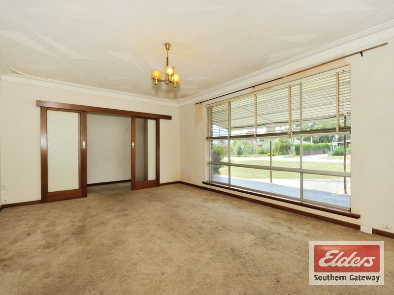 39 Edmund Way, Calista WA 6167