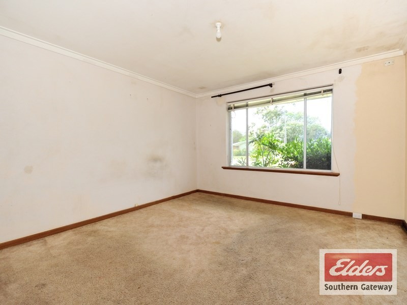 39 Edmund Way, Calista WA 6167