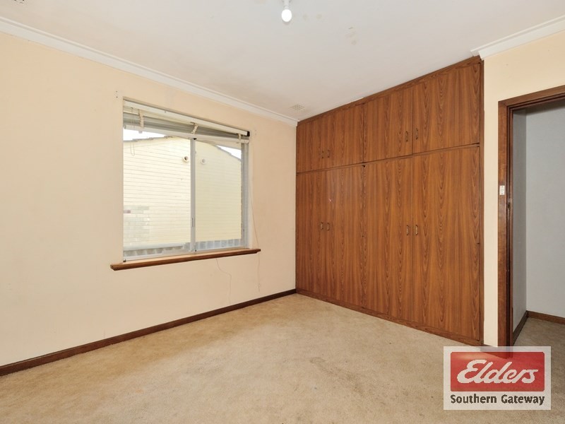 39 Edmund Way, Calista WA 6167