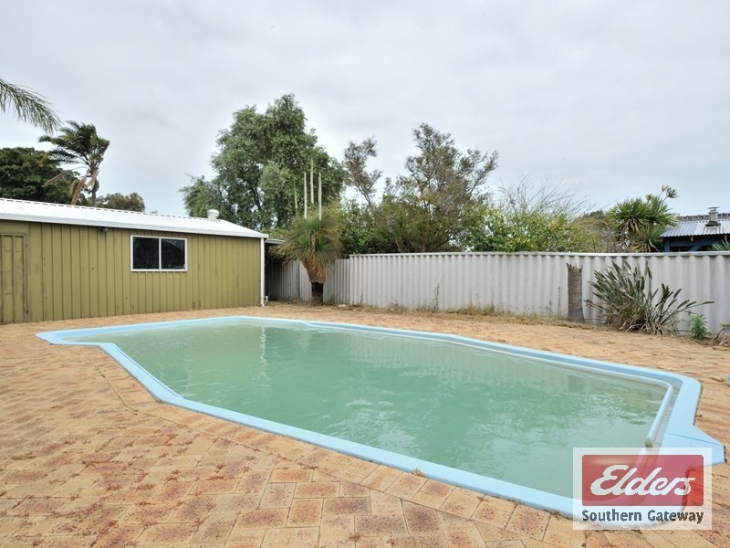 39 Edmund Way, Calista WA 6167