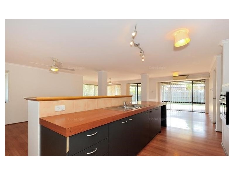 16 ALDENHAM HEIGHTS, Halls Head WA 6210