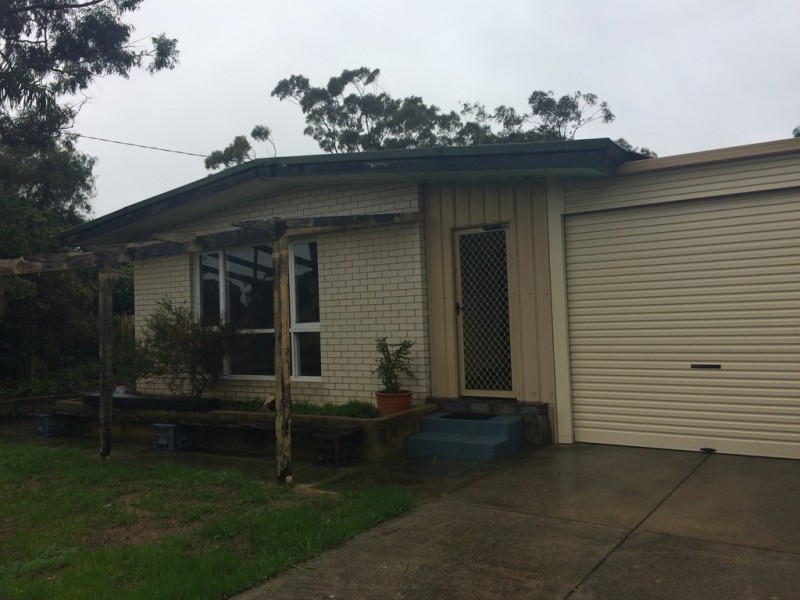 122 SULPHUR ROAD, Parmelia WA 6167