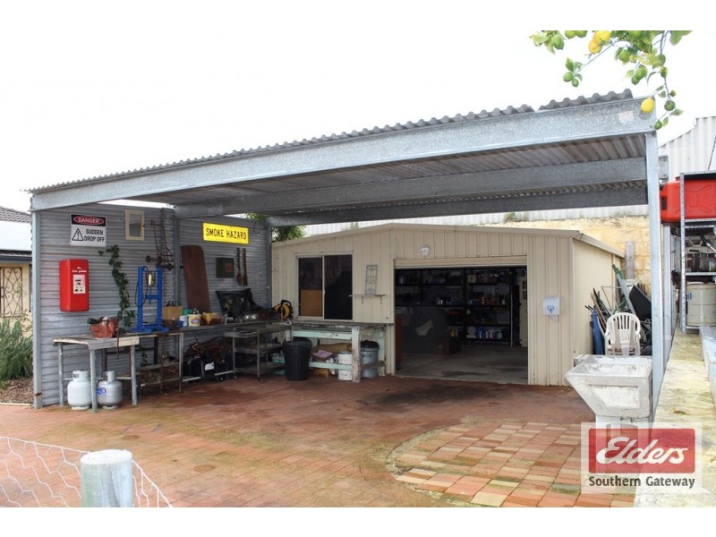 14 Rutherford Square, Orelia WA 6167