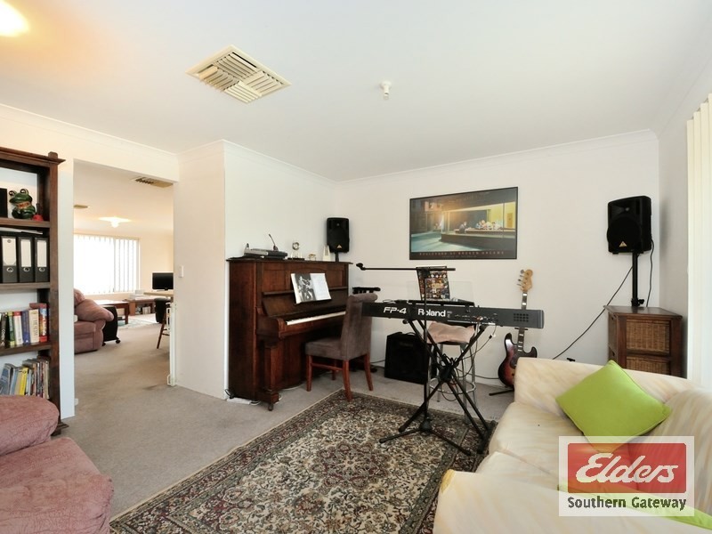 163 Sulphur Road, Orelia WA 6167