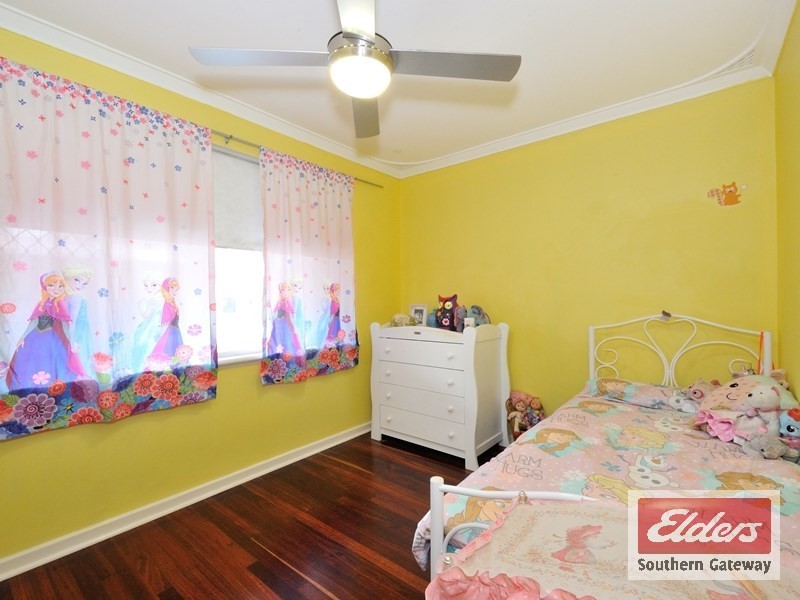 11 Cockman Way, Orelia WA 6167