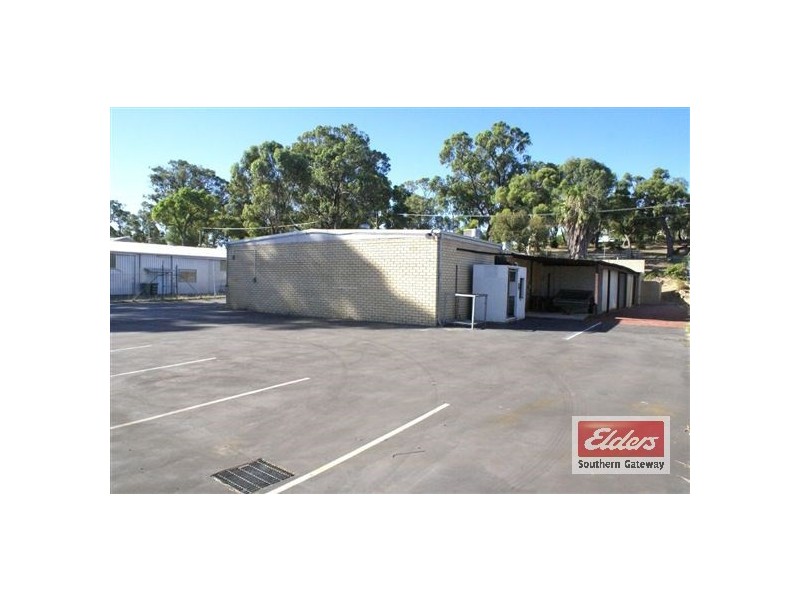 42 Seabrook Way, Medina WA 6167