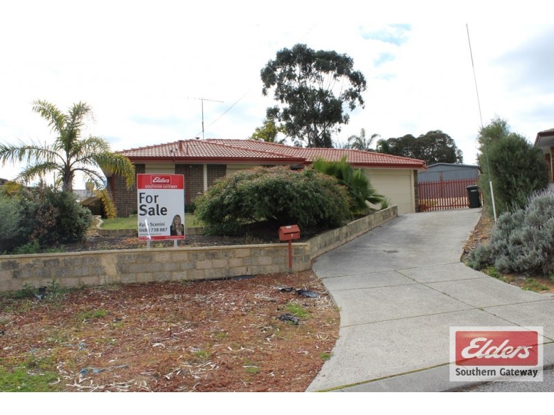 7 Pike Court, Parmelia WA 6167