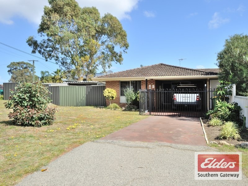 26 Madden Way, Parmelia WA 6167