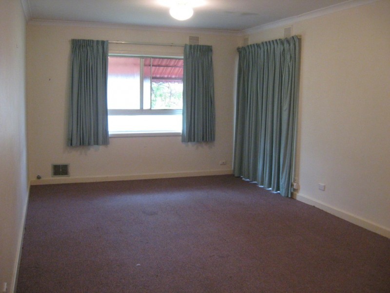15 27 PARTRIDGE STREET, Orelia WA 6167