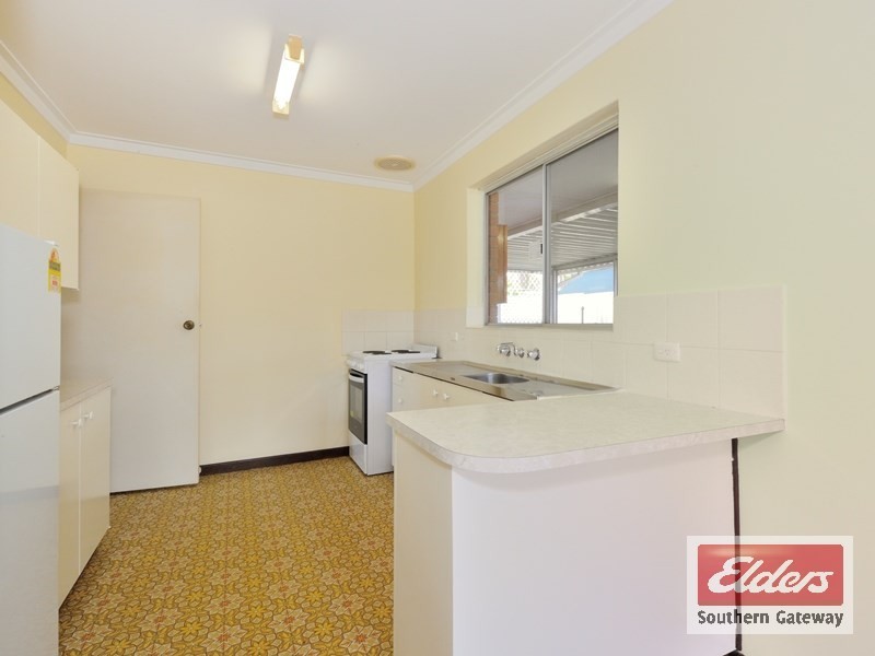 59 Warner Road, Parmelia WA 6167