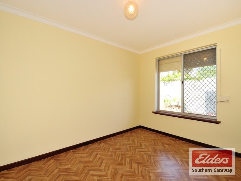 59 Warner Road, Parmelia WA 6167