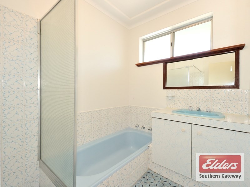 59 Warner Road, Parmelia WA 6167