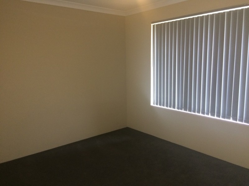 2 DURSLEY STREET, Wellard WA 6170