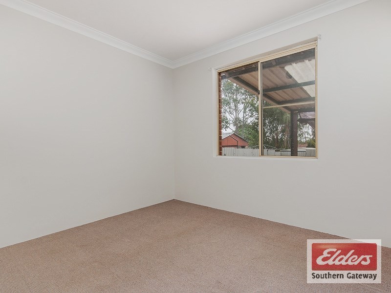 16 Nutcher Way, Parmelia WA 6167